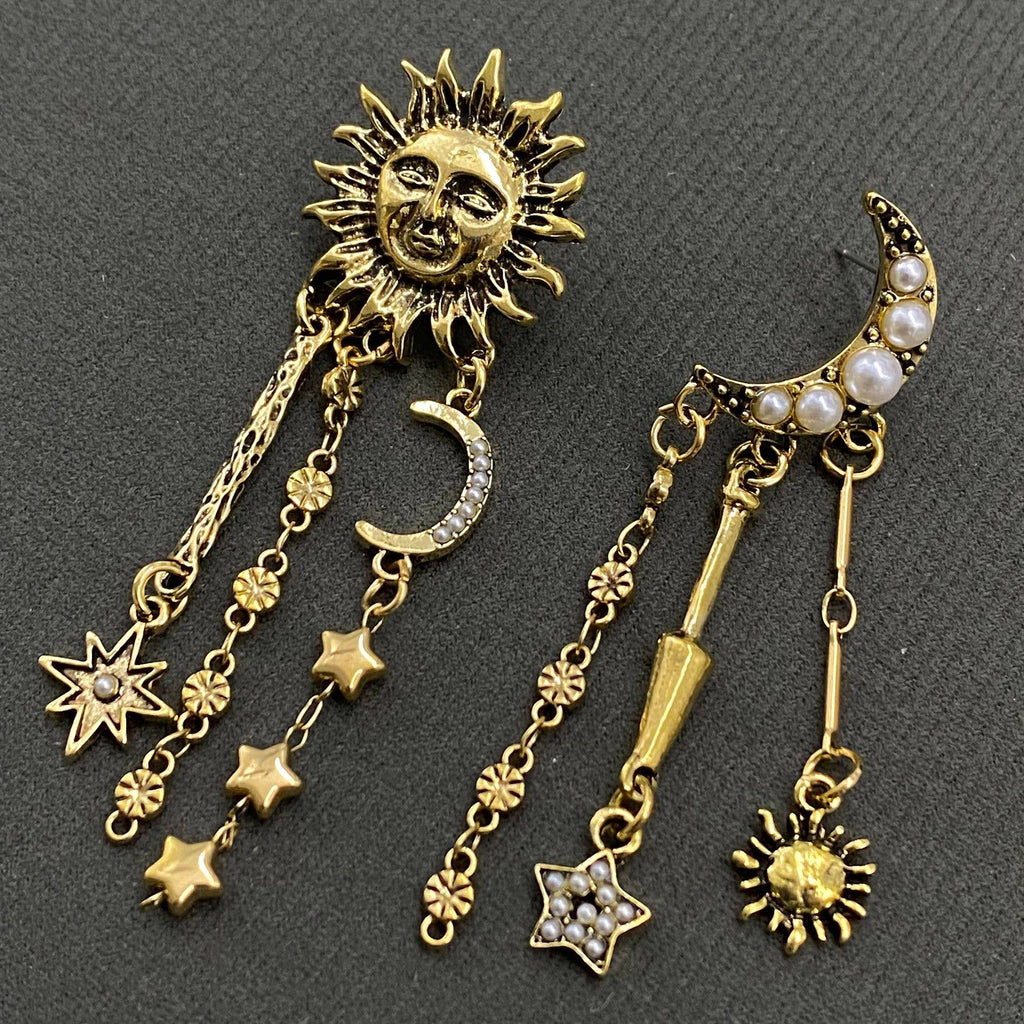 Star Fringe Asymmetric Sun Moon Post Earrings - MS